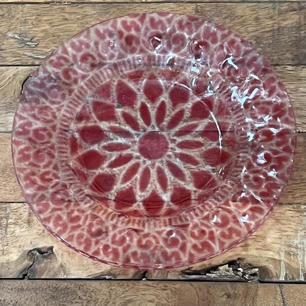 Sydenstricker Fused Art Glass Round Plate 6.5" Cranberry Embassy Lace